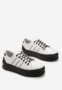Sneakers Albi-Negri cu Siret din Piele Naturală cu Cusături și Inserție Metalică Klefamia