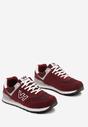 Bordowe Buty Sportowe z Imitacji Zamszu z Naszywką Lysadna