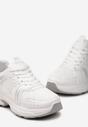 Białe Sneakersy Ozdobione Przeszyciami i Tłoczeniem na Podeszwie Ferfiana