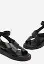 Czarne Sandały Typo Loop Toe z Imitacji Skóry ze Sprzączką Aucca