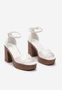 Białe Sandały z Imitacji Skóry na Słupku i Platformie z Regulowanym Paskiem Telliamay