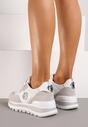 Biało-Beżowe Sneakersy z Ekoskóry ze Sznurowaniami i Ozdobną Aplikacją Jatina