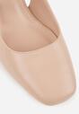 Beżowe Czółenka na Słupku Wykończone Kwadratowym Noskiem i Cienkimi Paseczkami Elavon