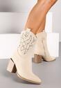 Botine Irilianne Bej