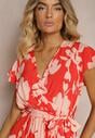 Rochie plisată roșie cu plicuri și centură elastică în talie Benelsea