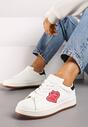 Białe Sneakersy z Naszywką w Kształcie Serc Usitala