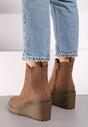 Botine Tarlitha Bej