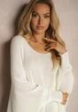 Biały Sweter o Luźnym Kroju z Rękawami w Stylu Nietoperz Tarisele