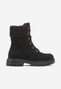 Czarne Botki Typu Workery na Płaskiej Podeszwie z Barankowym Futerkiem przy Cholewce Nevathira