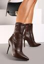 Botine Ivandra Maro