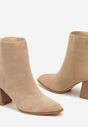 Botine Rievaa Bej