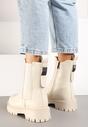 Botine Naritana Bej
