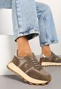 Ciemnobeżowe Sneakersy na Platformie ze Skóry Naturalnej Ozdobione Metaliczną Aplikacją Realith