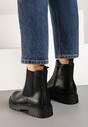 Botine Nelathil Negre