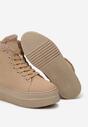 Botine Esadwenna Maro
