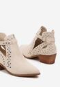 Botine Eleawena Bej