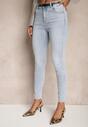 Niebieskie Jeansy o Kroju Slim High Waist Zdobione Haftem w Kształcie Serca Araniah