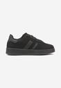 Czarne Sneakersy na Niskiej Platformie z Naszywkami Flordexia