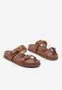 Brązowe Klapki z Dwoma Paskami i Klamrami Tatereia