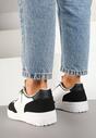 Biało-Czarne Sneakersy przed Kostkę z Perforacją i Suwakiem na Cholewce Valinorti