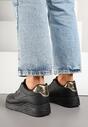 Czarne Buty Sportowe Sneakersy na Podeszwie z Tłoczeniami Zdobione Metaliczną Wstawką Arulla