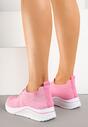 Fuksjowe Siateczkowe Buty Sportowe Sneakersy na Zdobionej Podeszwie Talloti