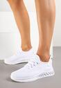 Białe Siateczkowe Buty Sportowe Sneakersy na Podeszwie z Tłoczeniami Finloti