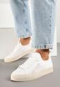 Białe Siateczkowe Sneakersy Ozdobione Metaliczną Nicią Nimiarene