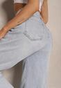 Niebieskie Jeansy Mom Fit High Waist Zdobione Haftem w Kształcie Serca Valliora