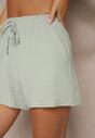 Pantaloni scurți Saricelle Verde deschis