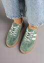 Zielone Zamszowe Sneakersy w Stylu Kultowych Tenisówek ze Skórzaną Wkładką i Wzorem w Panterkę Tenannia