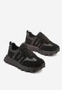 Czarne Sneakersy ze Skóry Naturalnej Ozdobione Geometrycznym Wzorem Melassea