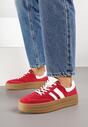 Czerwone Sneakersy Zamszowe na Platformie ze Skórzaną Wkładką Ozdobione Paskiem Adivrie