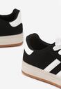 Czarno-Białe Sneakersy z Geometrycznym Wzorem Rillomia