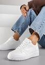 Białe Sneakersy Ozdobione Perforacją i Geometrycznym Motywem Idariele