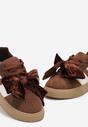 Brązowe Sneakersy w Stylu Tenisówek Ozdobione Kokardą z Weluru Lerrive