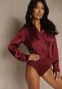 Bordowe Kopertowe Body z Satyny Violsova
