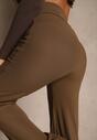 Brązowe Prążkowane Spodnie High Waist z Szerokimi Nogawkami Resoda