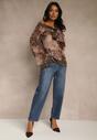 Niebieskie Jeansy Mom Fit High Waist Zdobione Aplikacją z Serduszkiem Nalendia