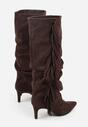 Brązowe Kozaki z Imitacji Zamszu na Szpilce z Marszczoną Cholewką z Frędzlami Linotris