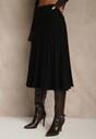 Czarna Dzianinowa Spódnica Plisowana o Rozkloszowanym Kroju Tuswia
