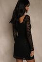 Czarna Dopasowana Sukienka z Koronki z Kwadratowym Dekoltem Uwedia
