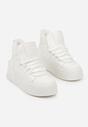Białe Sneakersy z Ociepleniem na Platformie z Tłoczeniem Newedela