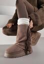 Jasnobrązowe Botki Śniegowce z Wywiniętą Cholewką Zdobioną Frędzlami Sewela