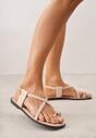 Beżowe Sandały Typu Japonki Ozdobione Metaliczną Aplikacją Grynyra