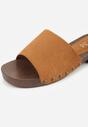 Brązowe Klapki z Nitami Lephiaphe