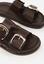 Ciemnobrązowe Klapki z Metalicznymi Klamrami Aetheta