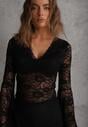 Czarna Bluzka z Koronki z Długimi Rozszerzanymi Rękawami Kielea