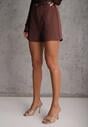 Brązowe Szorty High Waist w Eleganckim Stylu z Cienkim Paskiem ze Sprzączką Rissarie