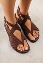 Brązowe Sandały Typu Rzymianki Ozdobione Frędzlami Casasos